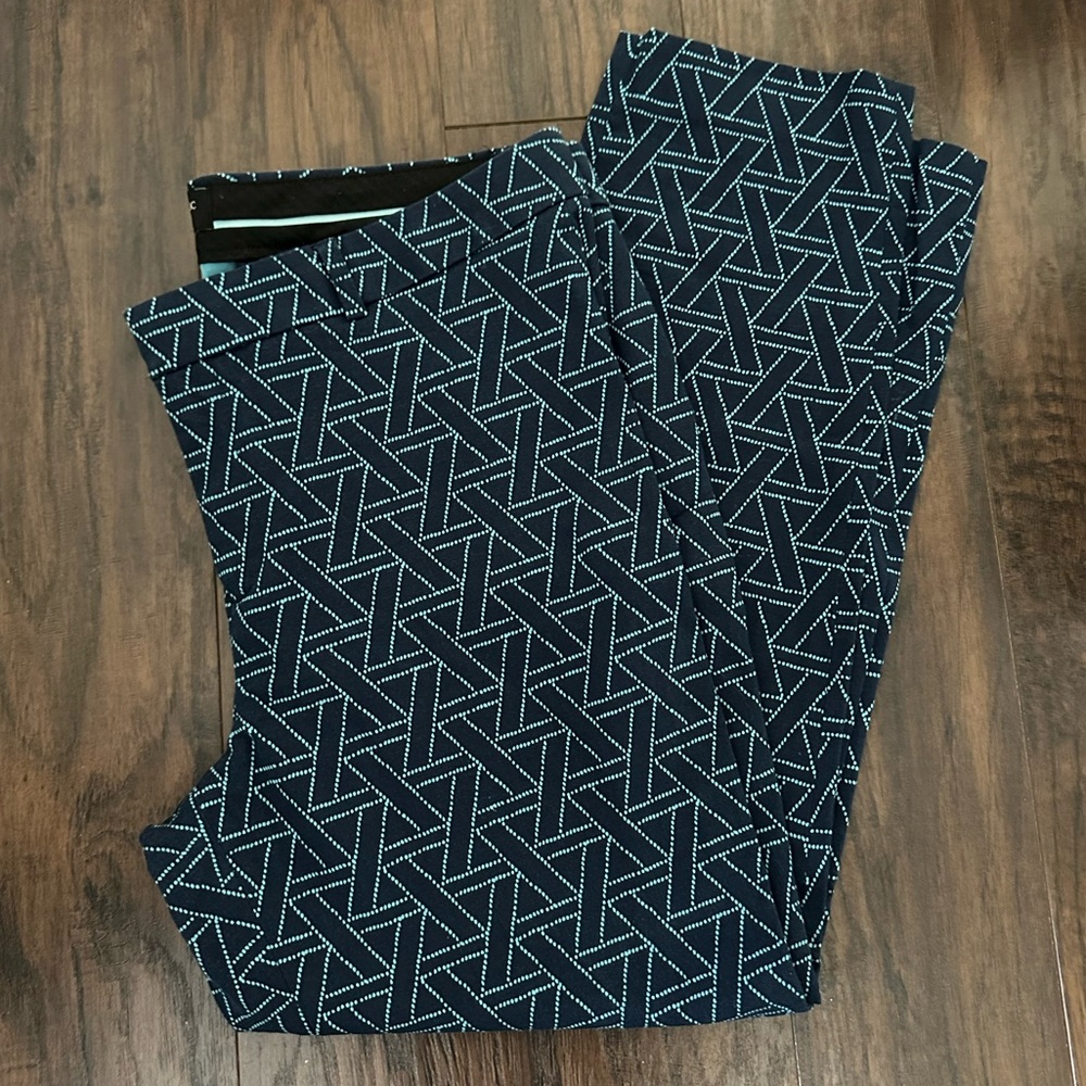 Banana Republic Sloan fit pants Size 12 Blue geometric Like New